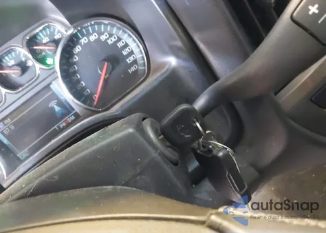 2015 Chevrolet Silverado 1500 1Lt from USA, damaged, VIN 1GCVKREC0FZ411541